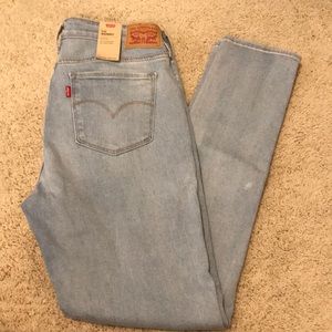 NWT Levi’s skinny jeans